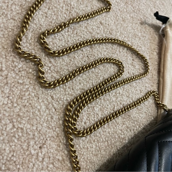 Gucci GG MARMONT SUPER MINI BAG - Picture 5 of 13